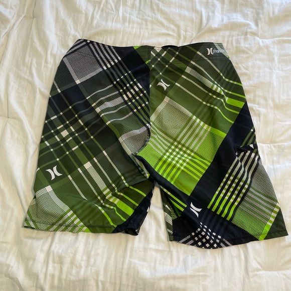 Hurley Men’s Swim Trunk - Picture 2 of 6